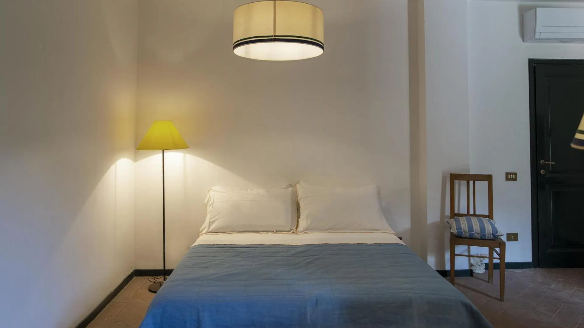 Villa Il Bagno 0*, Bagno-Sprizze Italy